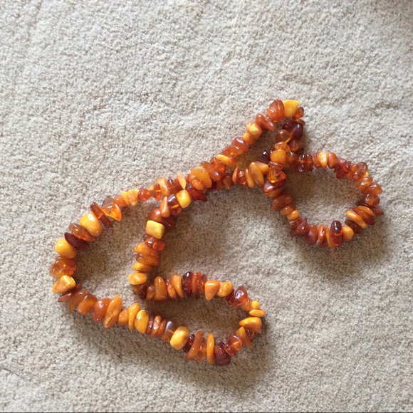 Baltic Amber necklace. Asymmetrical nuggets - Picture 4 of 5